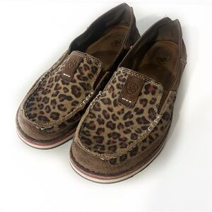 Ariat Women’s Cruiser Leopard Loafers Sz 7